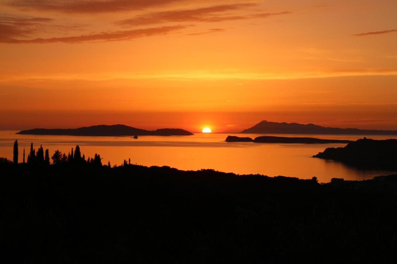Sunset Sea View 5 Villa